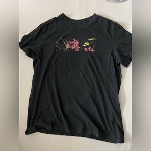 Nike Tshirt - Large